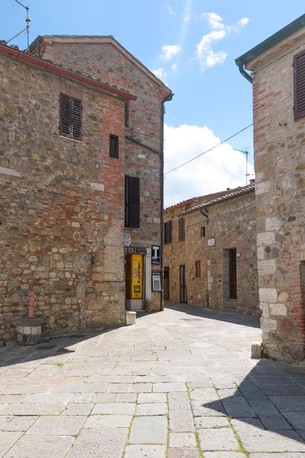 Noi2+2 Vacanze - App. Andrea Contignano Экстерьер фото